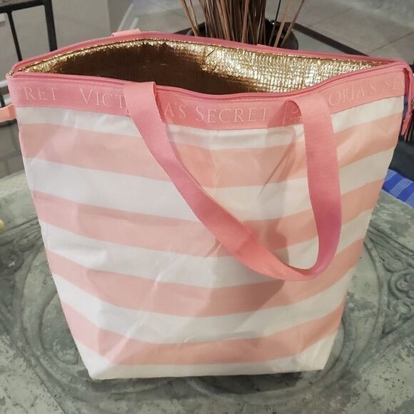 𝅺❤ Victoria's Secret Tote Bag - Picture 1 of 4